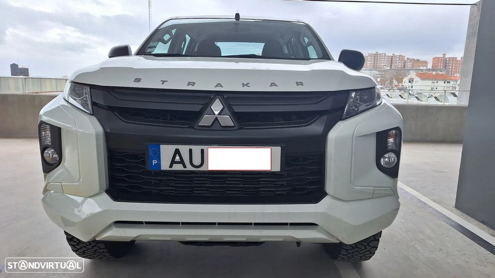 Mitsubishi L200 2.3 DI-D Strakar CD Intense 4WD - 13