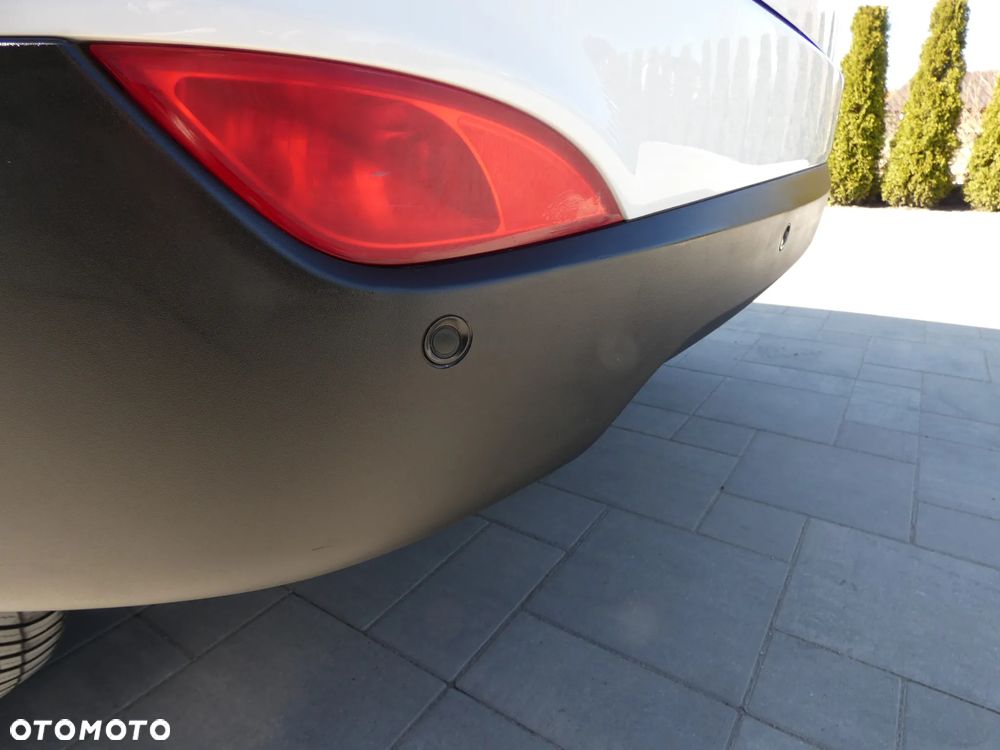 Hyundai ix35 2.0 2WD Automatik Trend - 16