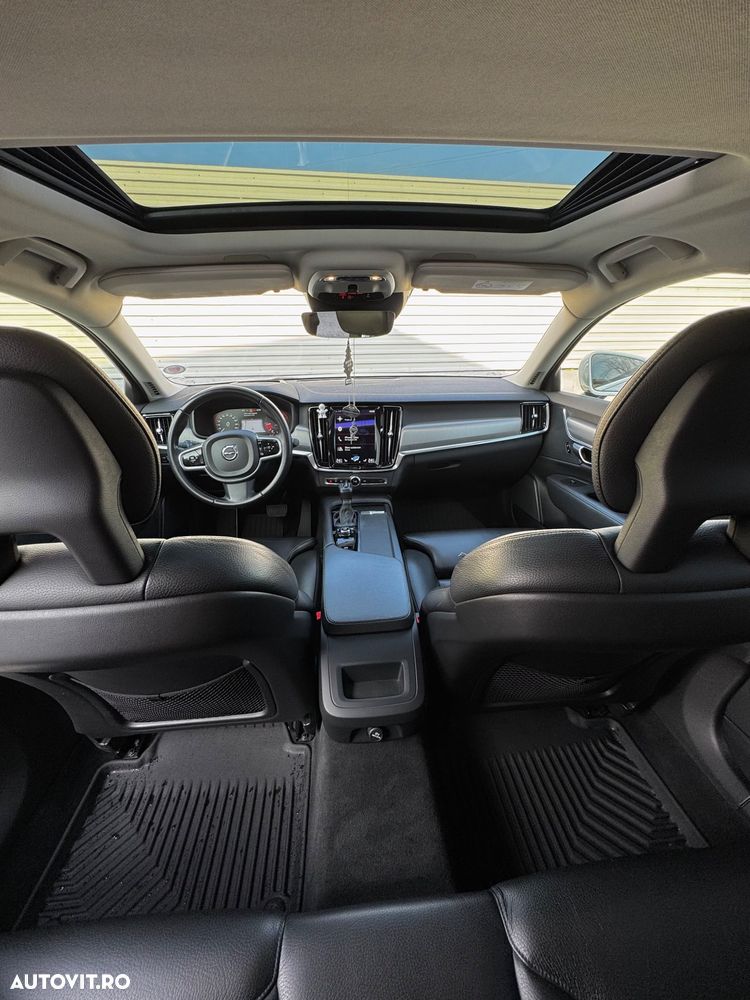 Volvo S90 D4 Momentum - 17