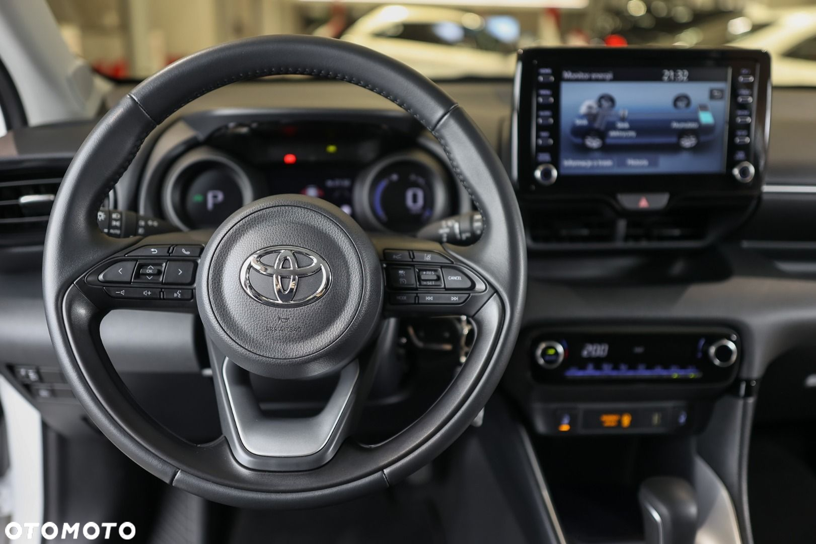 Toyota Yaris - 25