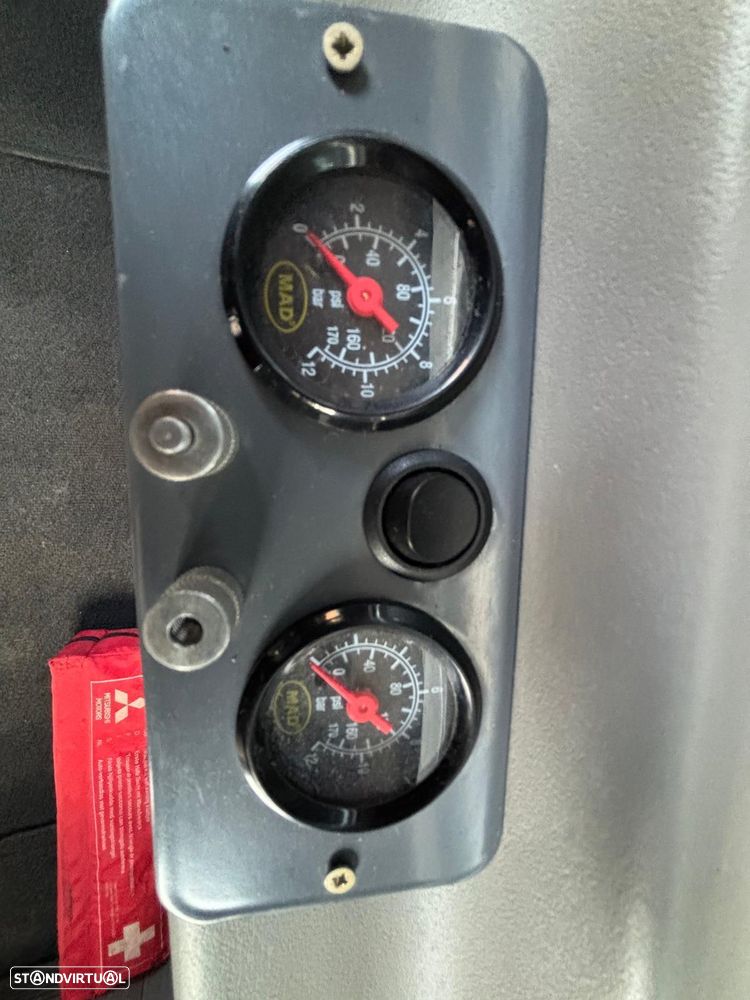 Mitsubishi L200 2.5 DI-D Club Intense 4WD - 12