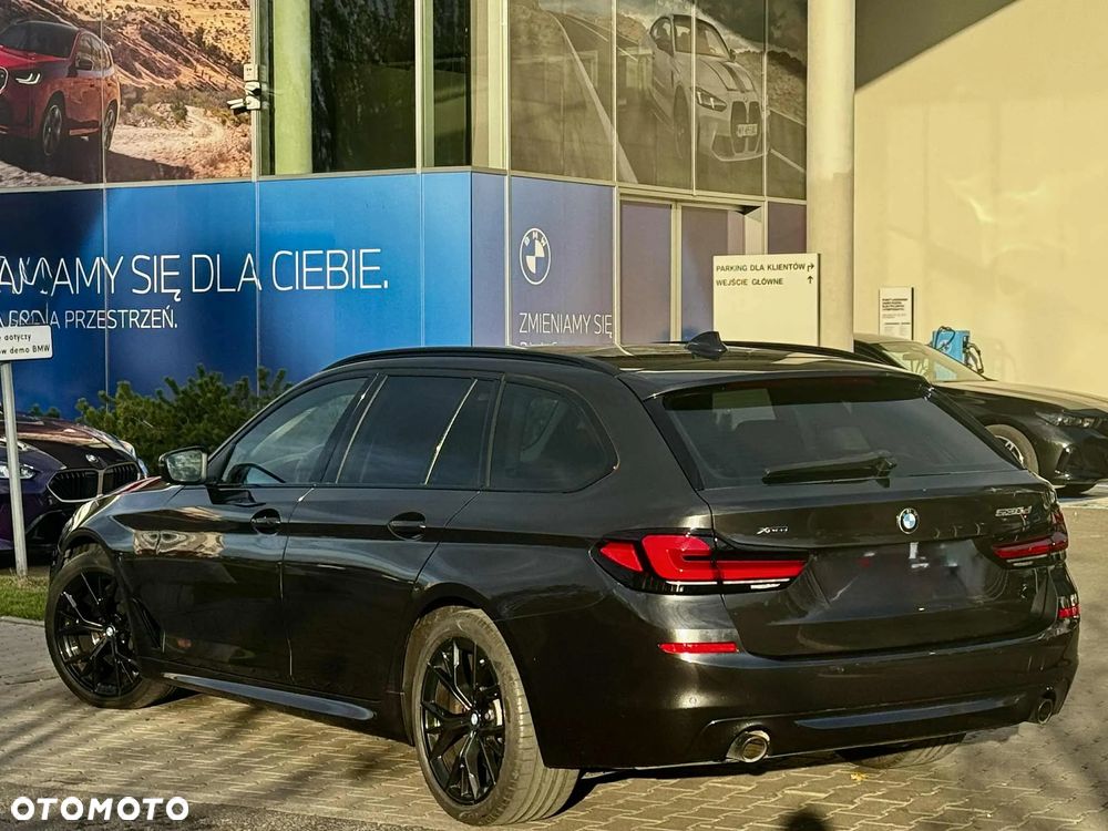 BMW Seria 5 530d xDrive - 1