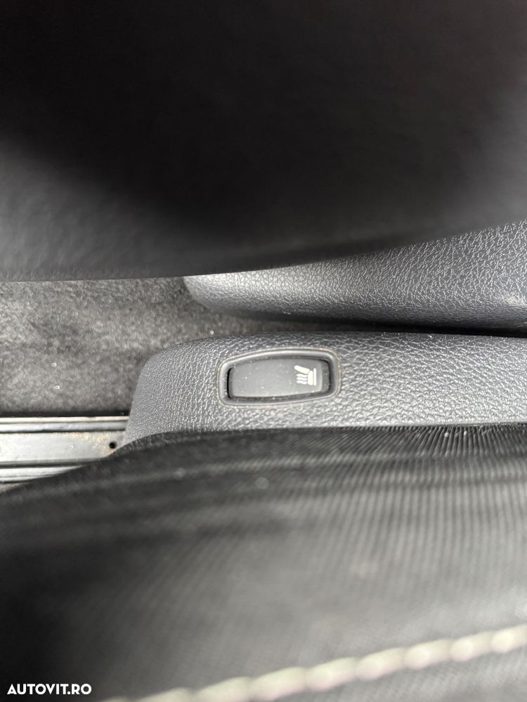 Dacia Logan 1.5 dCi 90 CP Laureate - 16