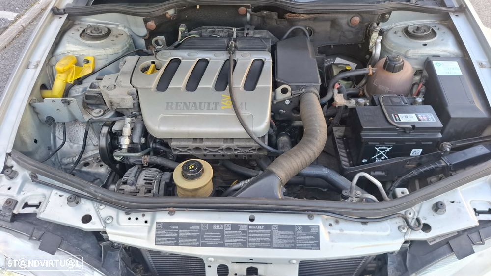 Renault Mégane C. 1.4 16V Expression - 17