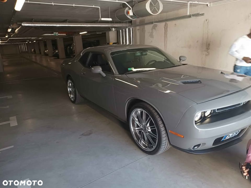 Dodge Challenger 3.6 SXT - 2