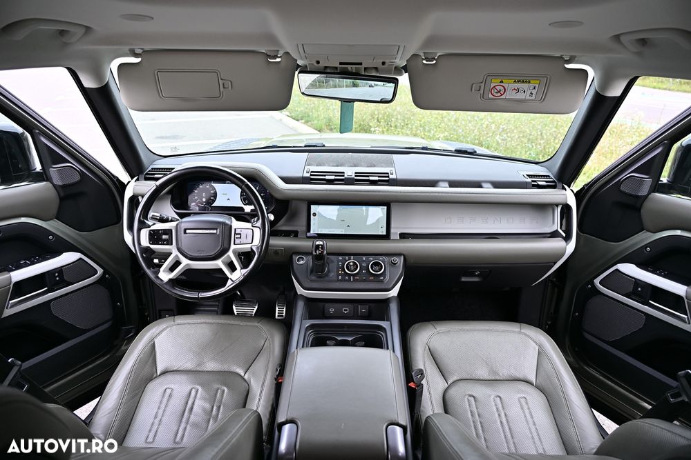 Land Rover Defender 110 3.0 D250 MHEV - 11