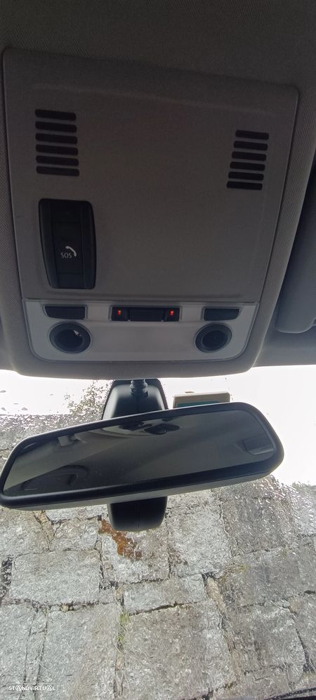 BMW 320 d Sport - 9