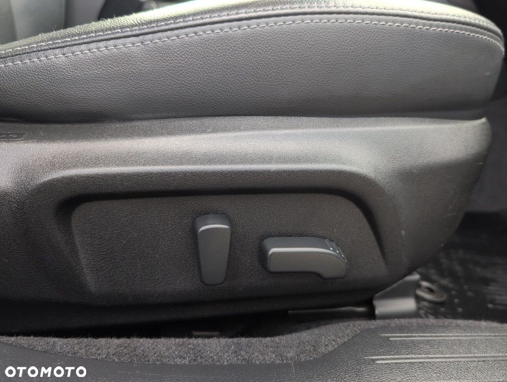 Subaru Outback 2.5i Exclusive (EyeSight) Lineartronic - 19