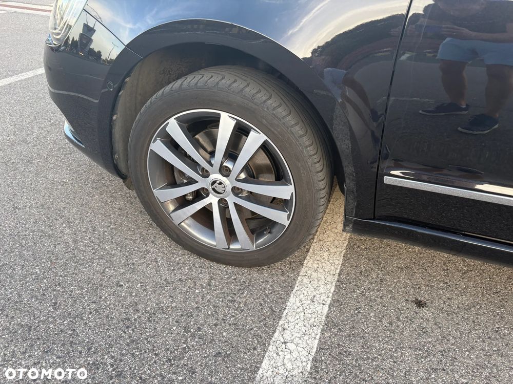 Skoda Superb 2.0 TSI Elegance DSG - 25