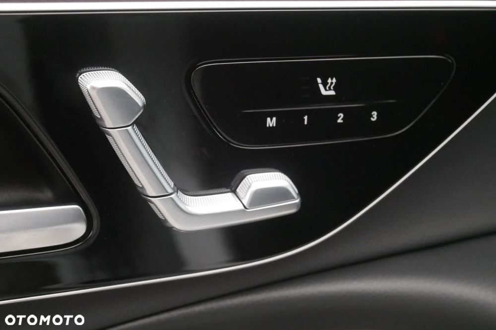 Mercedes-Benz Klasa E - 38