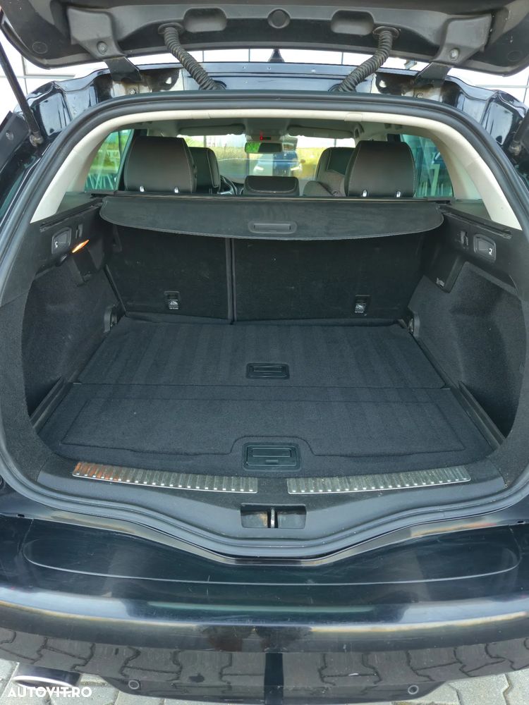 Renault Megane ENERGY dCi 130 BOSE EDITION - 11
