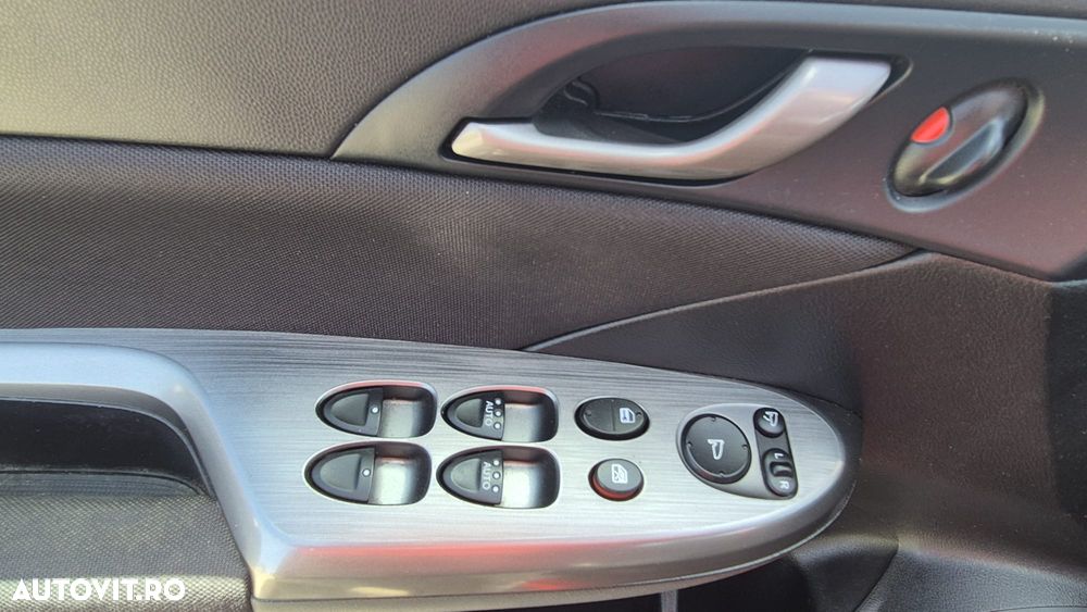 Honda Civic 1.8i-VTEC Sport - 16