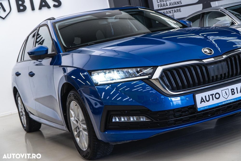 Skoda Octavia 2.0 TDI DSG Style - 29