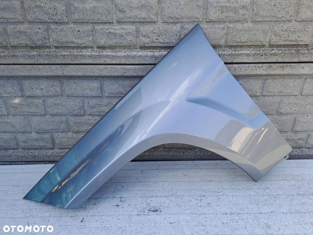 MERCEDES GLK W204 2008-2017 BŁOTNIK LEWY PRZEDNI - 1