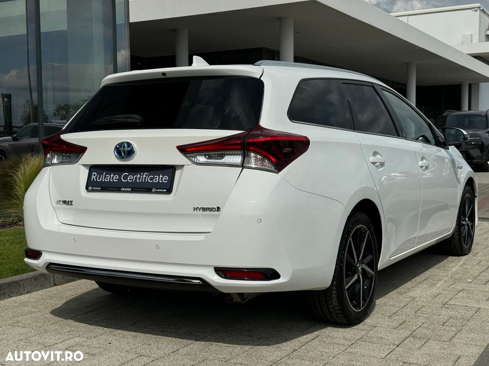Toyota Auris 1.8 L VVT-i Sol+ - 7