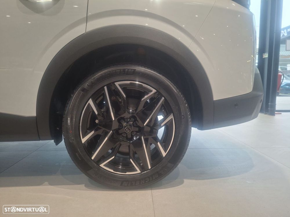 Peugeot 5008 1.2 Hybrid GT e-DCS6 - 21