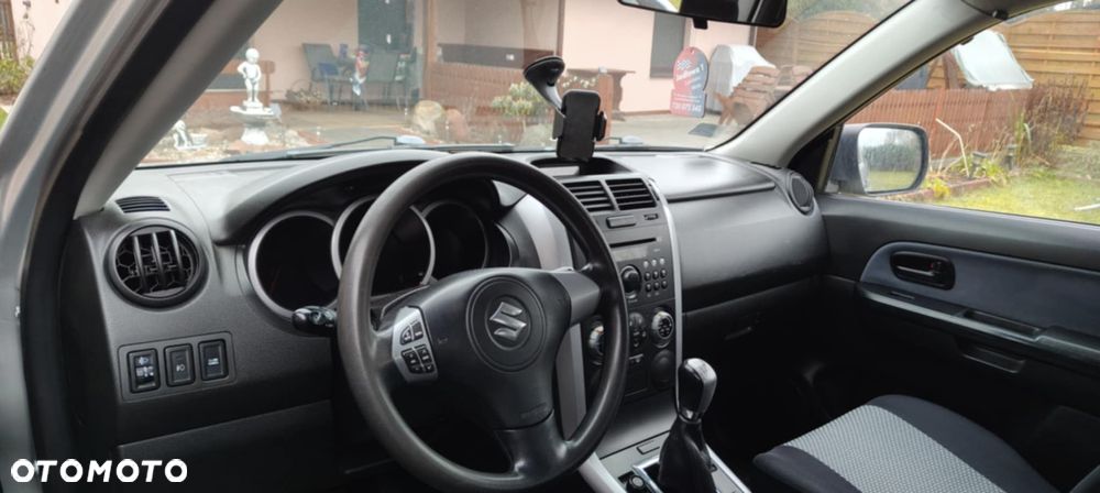 Suzuki Grand Vitara 1.6 - 3