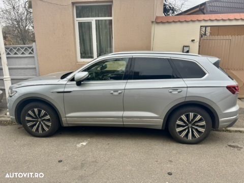 Volkswagen Touareg V6 TDI Elegance - 2