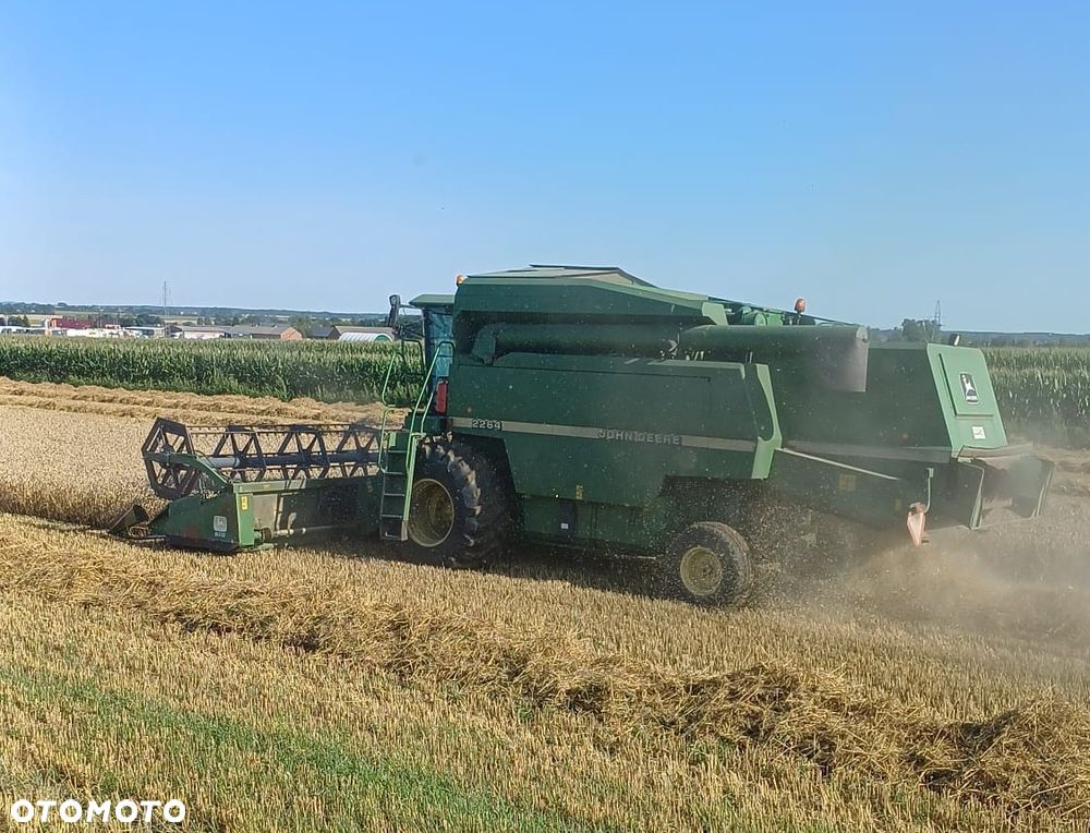 John Deere 2264 - 1