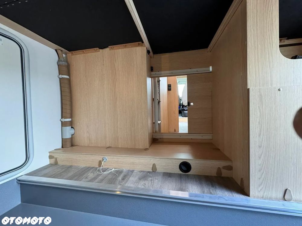 LMC Tourer A690 - 34