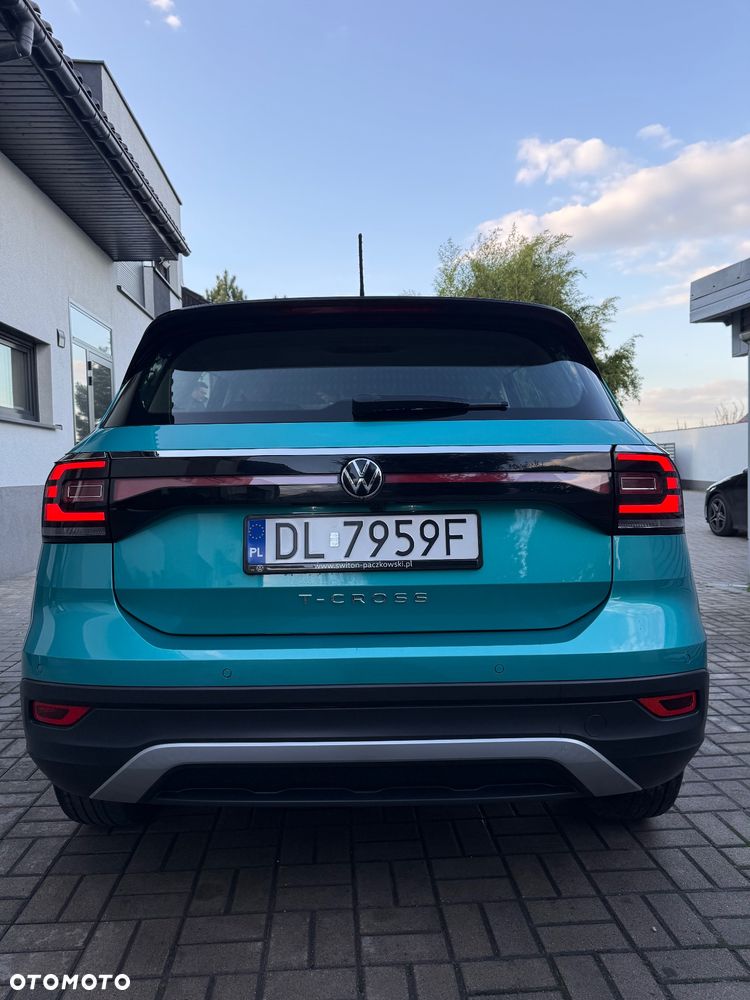 Volkswagen T-Cross - 13