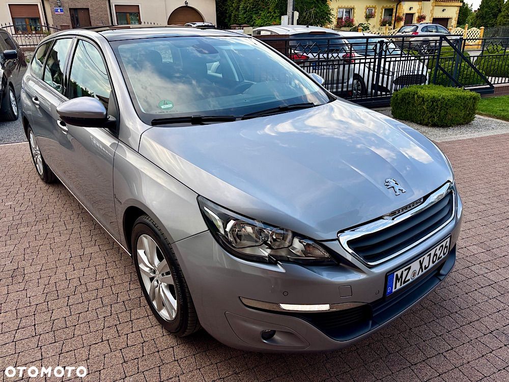 Peugeot 308 1.6 e-HDi Allure S&S - 10