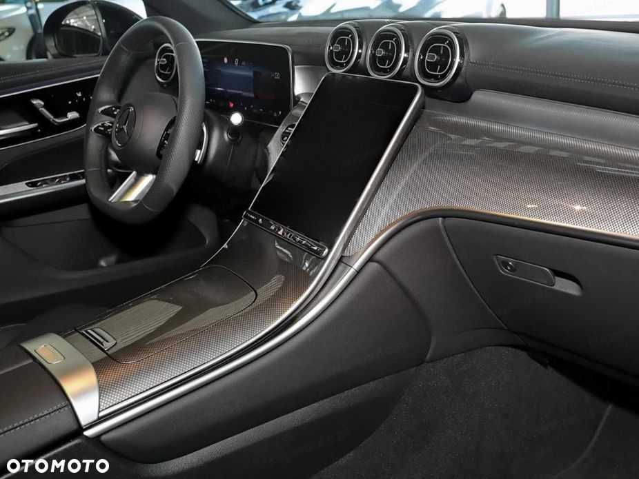 Mercedes-Benz GLC 300 mHEV 4-Matic AMG Line - 13