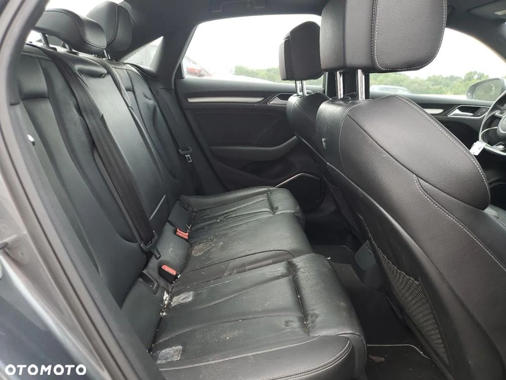 Audi S3 S tronic - 9