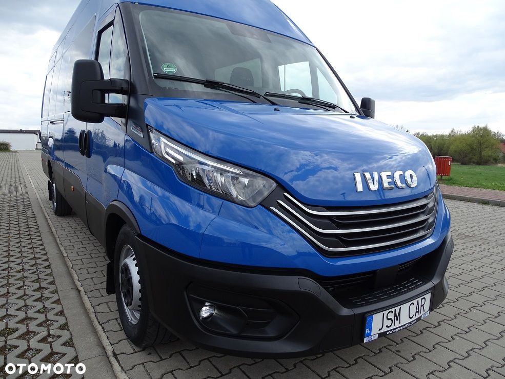 Iveco Daily L4H3 35S18 3.0 180 Hi-MATIC FULL LED Brygadówka DOKA 7 Osób UNIKAT!! JAK NOWY!! Salon PL! 1 WŁ.! - 7