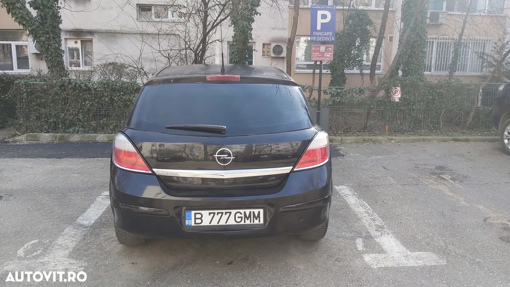 Opel Astra 1.4i Cosmo - 5