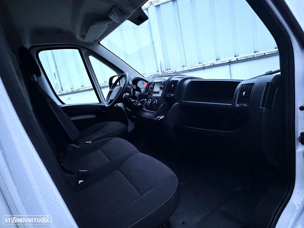 Peugeot Boxer 2.2 BlueHDi 165 CV S&S 333 Premium L3H2 - 9