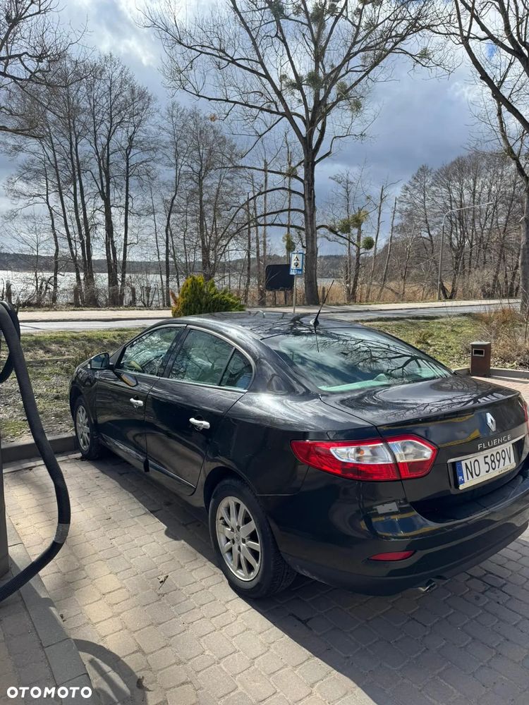 Renault Fluence 1.6 16V Privilege - 17