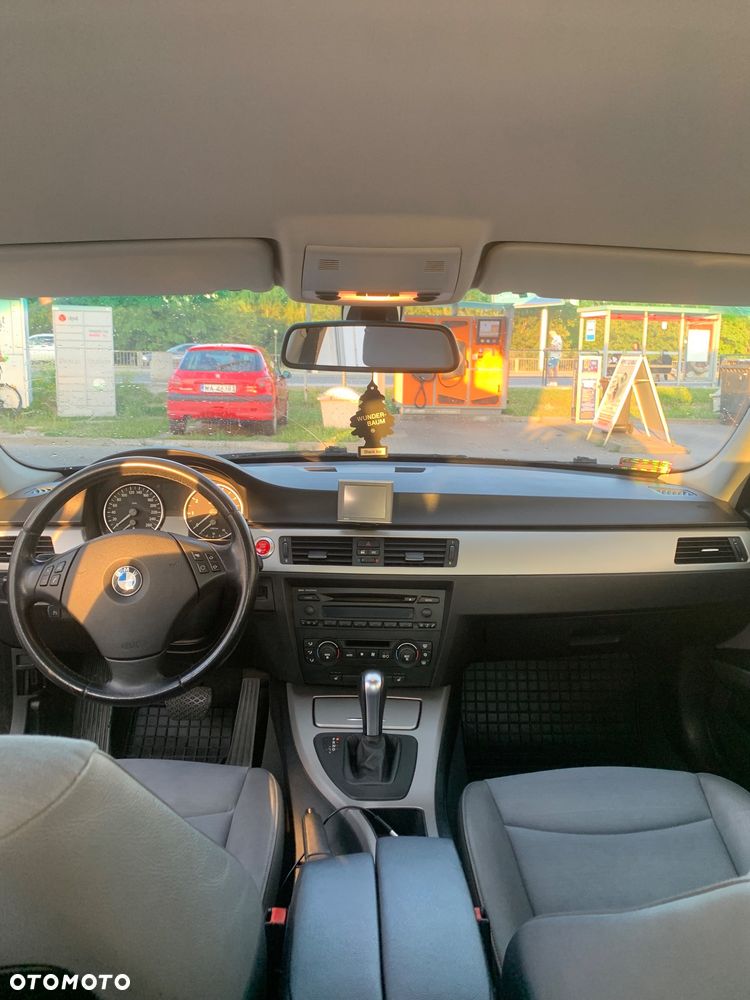 BMW Seria 3 - 14