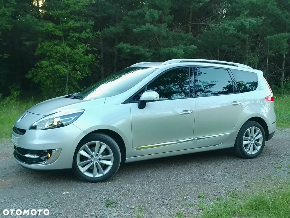 Renault Grand Scenic Energy dCi 110 S&S Bose Edition - 11