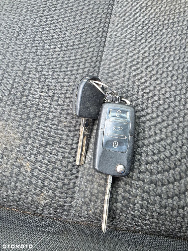 Volkswagen Caddy - 22