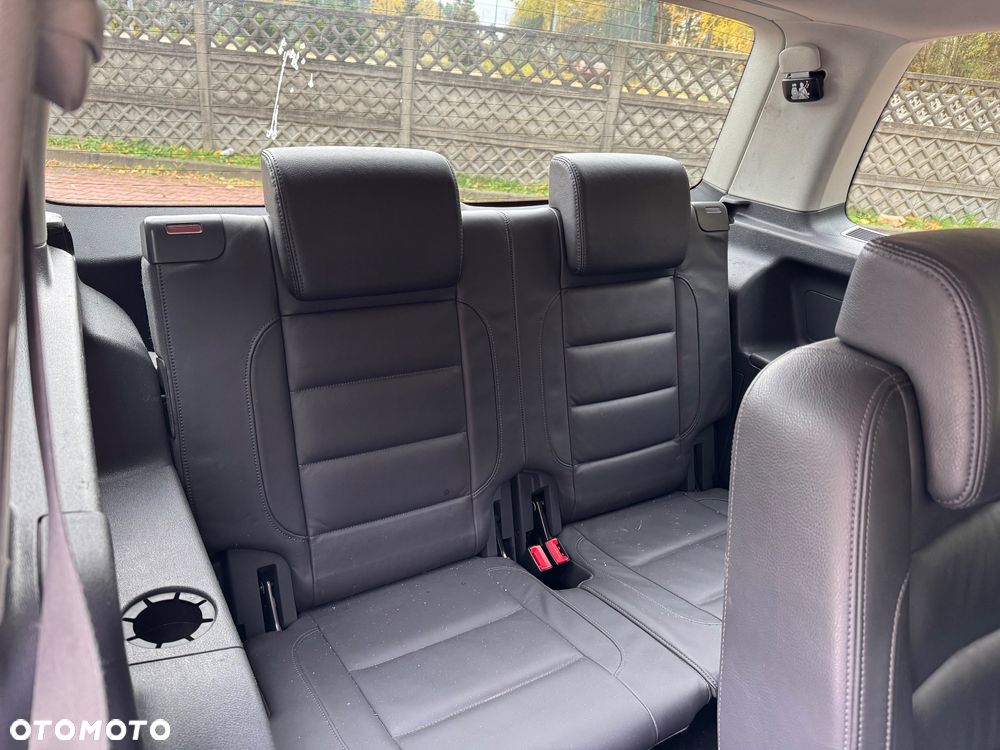 Volkswagen Touran 1.9 TDI R-Line Edition - 11