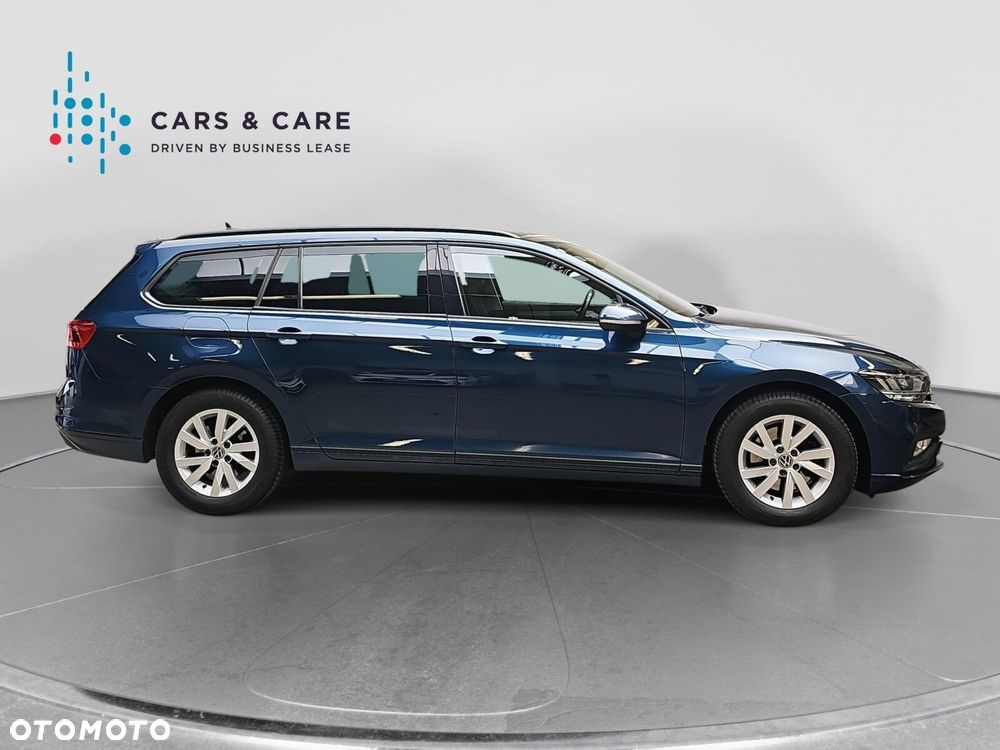 Volkswagen Passat Variant 2.0 TDI EVO Essence DSG - 20
