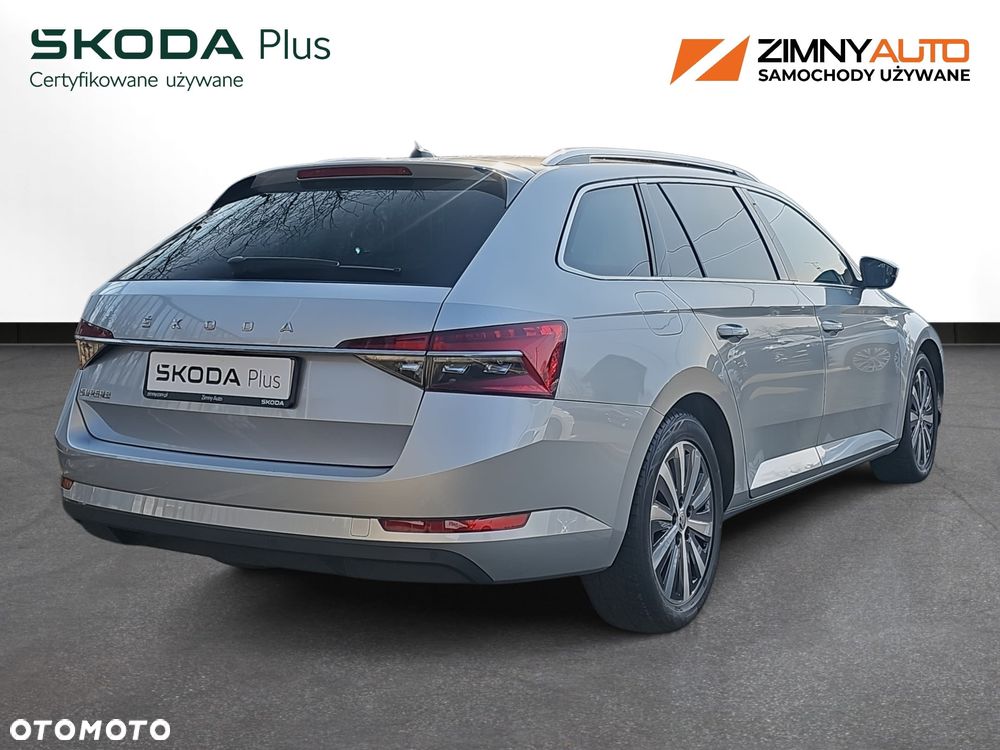 Skoda Superb 2.0 TDI SCR Style DSG - 3