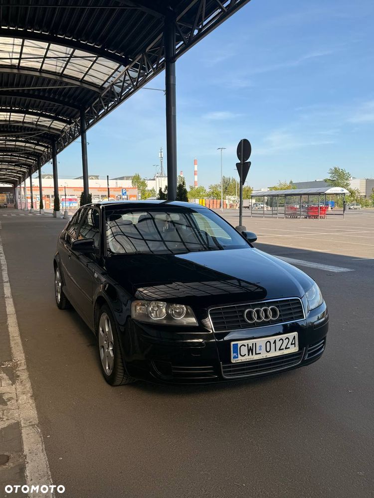 Audi A3 3-drzwiowe 1.6 Ambiente - 9