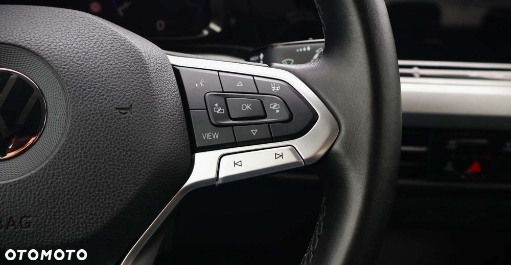 Volkswagen Golf - 26