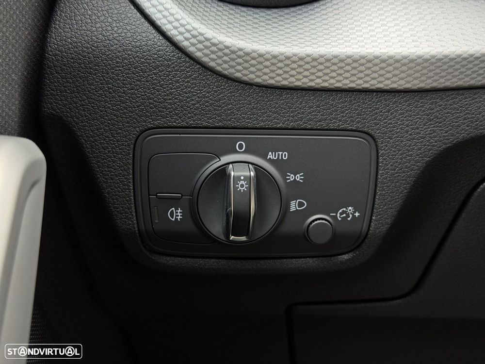 Audi Q2 30 TFSI Advanced - 20