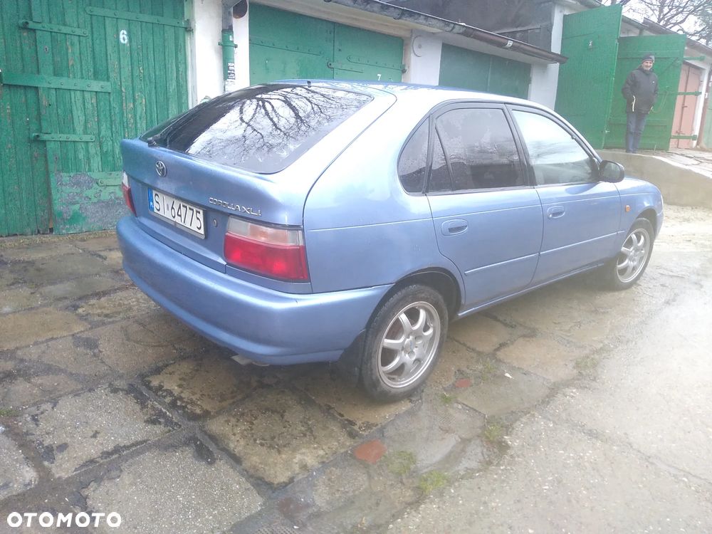 Toyota Corolla 1.4 XLi - 6