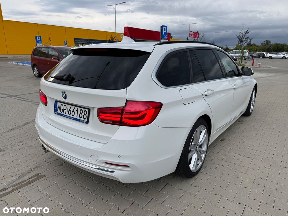 BMW Seria 3 320d Luxury Line - 8