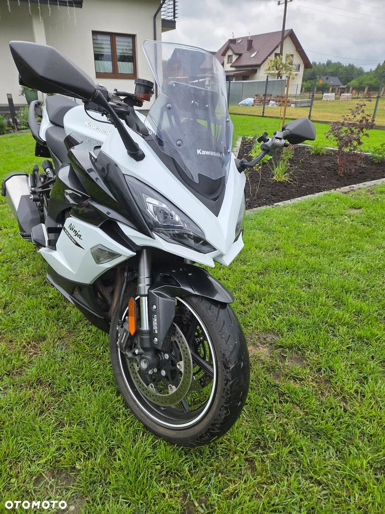 Kawasaki Ninja 1000 SX - 2