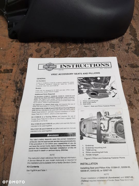 Nowe siedzenie pasażera Harley Davidson V-Rod 51644-06 - 7