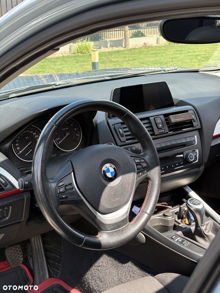 BMW Seria 1 116i Sport Line - 15