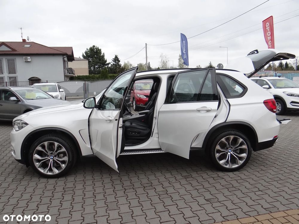 BMW X5 xDrive40d - 13