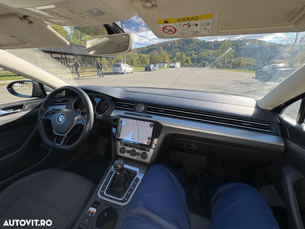 Volkswagen Passat Variant 1.6 TDI Comfortline - 25