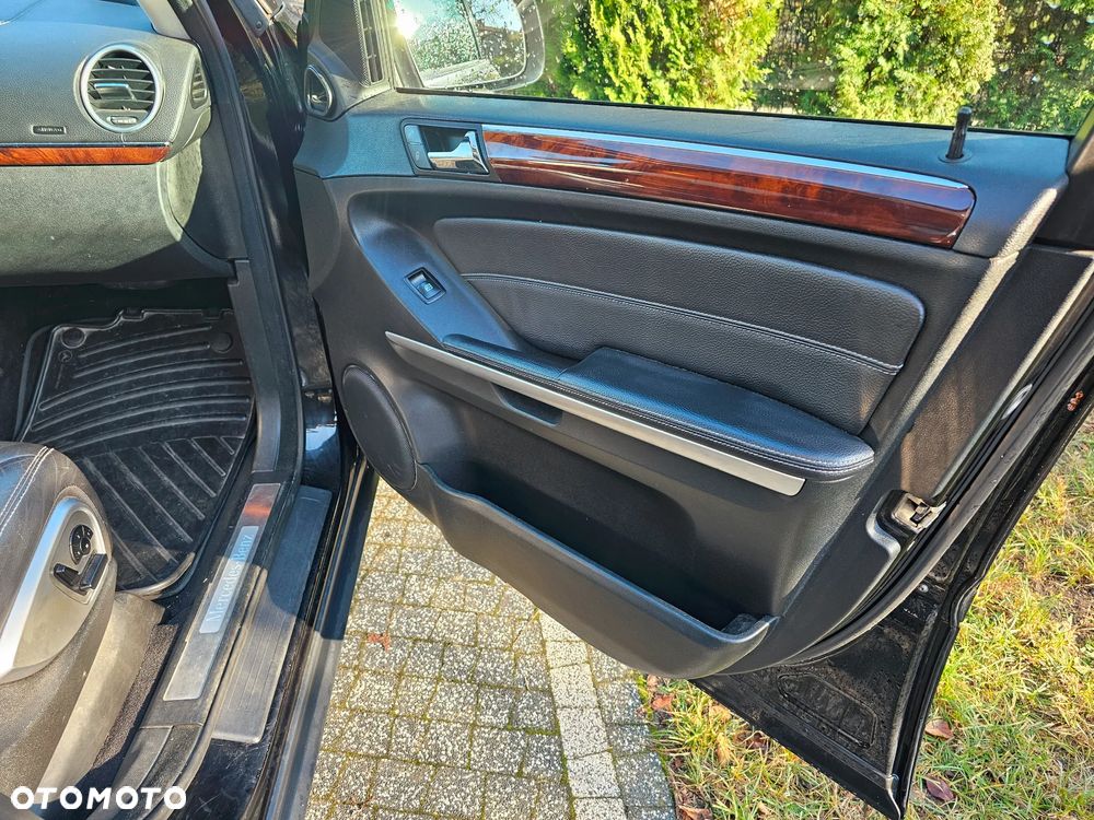 Mercedes-Benz GL 450 - 5