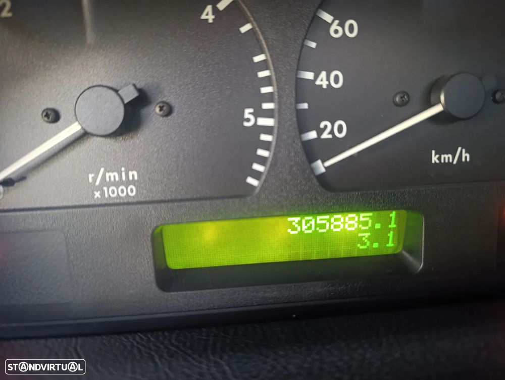 Land Rover Range Rover 2.5 DSE - 12